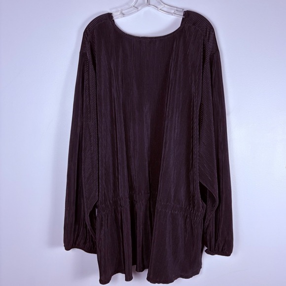 Lane Bryant Black Pleated V-Neck Peplum Tunic Top Plus Size 38/40 Dark Coquette - Picture 2 of 16